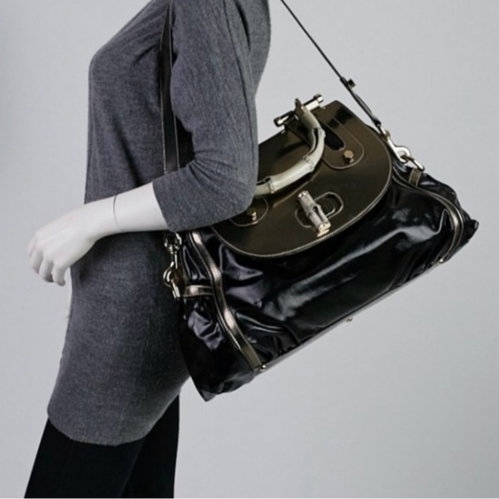 Gucci Black and Gold Satchel with Classic Design - Picture 2 of 16